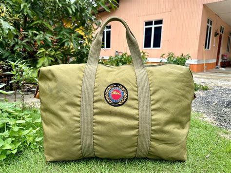 longchamp military discount